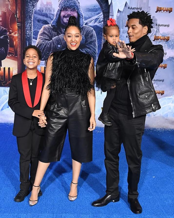 Tia Mowry - Cory Hardtrict & kids (Getty)