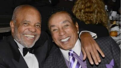 Berry Gordy - Smokey Robinson Photo: Mario Escobar via UMe