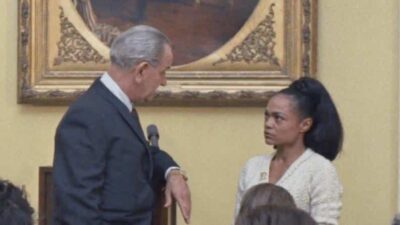Lyndon B. Johnson & Eartha Kitt - screenshot