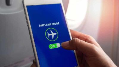 Airplane mode / Depositphotos