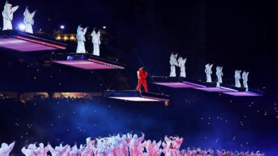 Rihanna Super Bowl (Ezra Shaw-Getty Images)