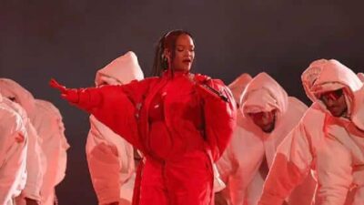 Rihanna Super Bowl Halftime / Getty