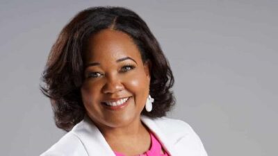 Dr Angela Marshall