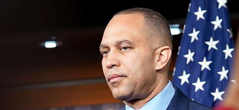 Hakeem Jeffries (Mariam Zuhaib-AP)