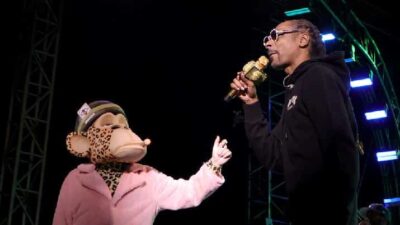 Snoop Dogg & ape character (Getty)
