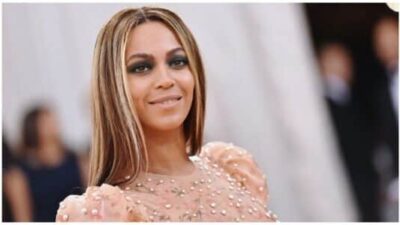 Beyonc&eacute; Teases New Haircare Launch