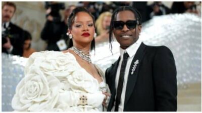 Rihanna Topless Maternity Photo Shoot