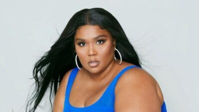 Lizzo - via Yitty