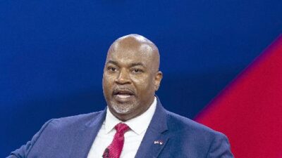 Mark Robinson (Al Drago-Bloomberg-Getty Images)
