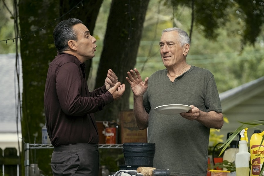 Sebastian Maniscalco as Sebastian and Robert De Niro as Salvo in About My Father.