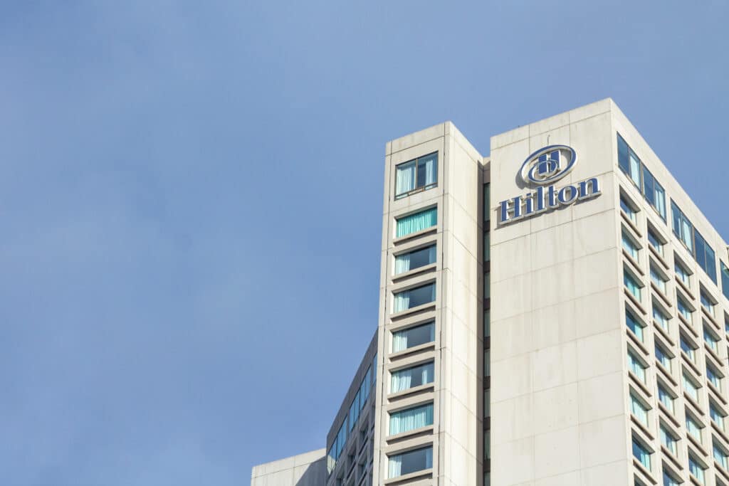 hotel manager caught sucking on guest's toes