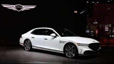 2023 Genesis G90 - Getty