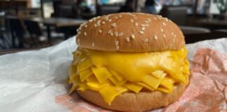 Burger King's Real Cheesburger (Kocha Olarn-CNN)