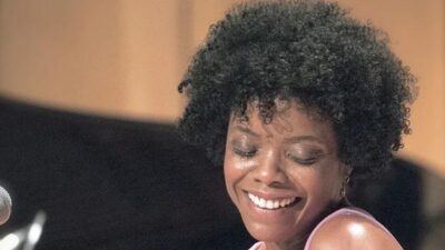 Sandra Booker (via SandraBooker.com)