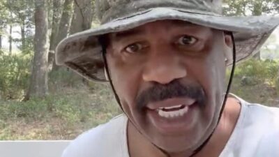 Steve Harvey tweet pic - screenshot