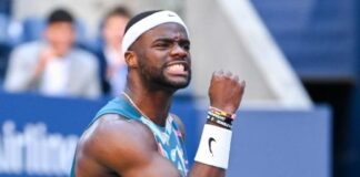 Francis Tiafoe reacts during a men's singles match at the 2023 US Open, Friday, Sept 1, 2023 in Flushing, NY (Mike Lawrence-USTA)