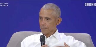 Barack Obama - Pod Save America podcast - screenshot