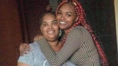 Niani Finlayson and her mother - via GoFundMe
