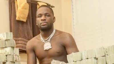 Ralo and stacks of cash / Instagram