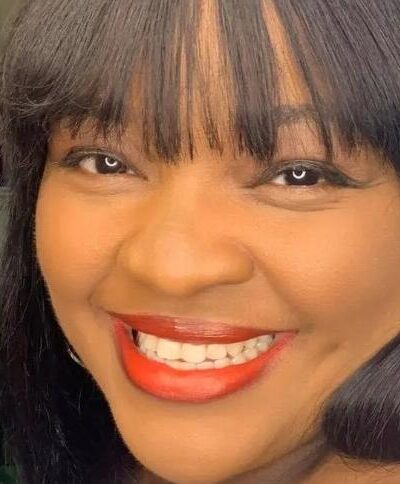 Stephanie Synclair - photo via Facebook