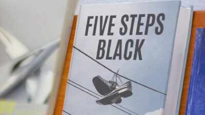 Five Steps Black