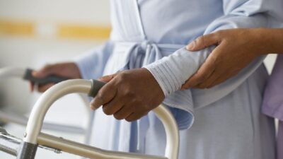 Hospital (stroke) patient (Blend Images - JGI-Tom Grill-Getty Imag)