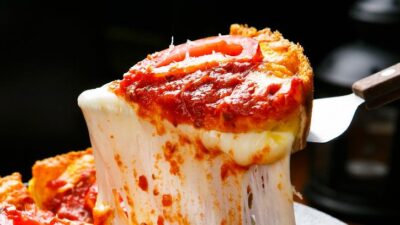 Pizza (Shutterstock)