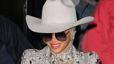 Beyonce Luar fashion show (James Devaney-GC Images-Getty Images via CNN Newsource)