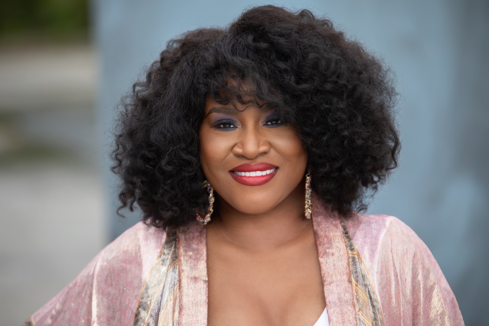 April Love is a cancer survivor and founder of The Pink Awards. The 5th Annual Pink Awards Gets First Television Airing April 30th 2024 on The Impact Network. Photo: Dereck Blanks Courtesy of April Love