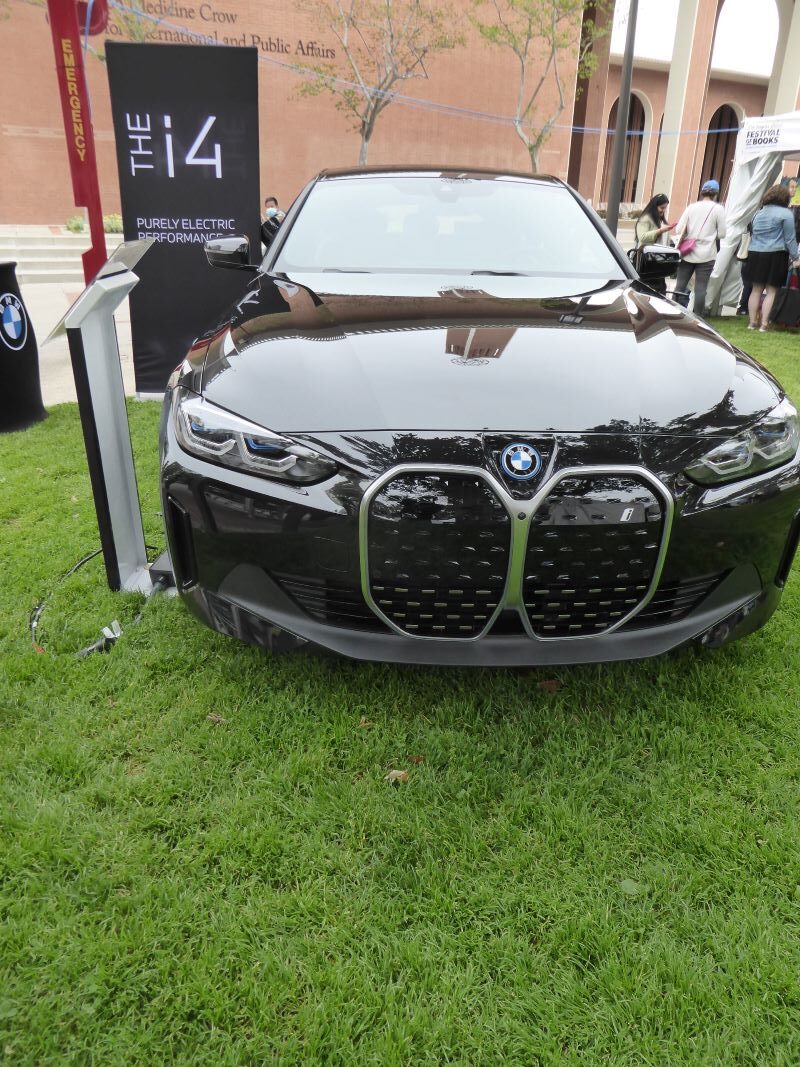 BMW: Photo Credit, Ricky Richardson