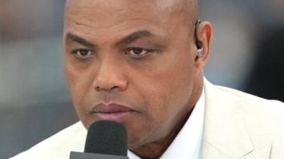 Charles Barkley (with TNT mic) - via X