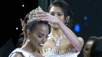 Chelsea Manalo being crowned Miss Universe Philippines 2024 - YouTube screenshot