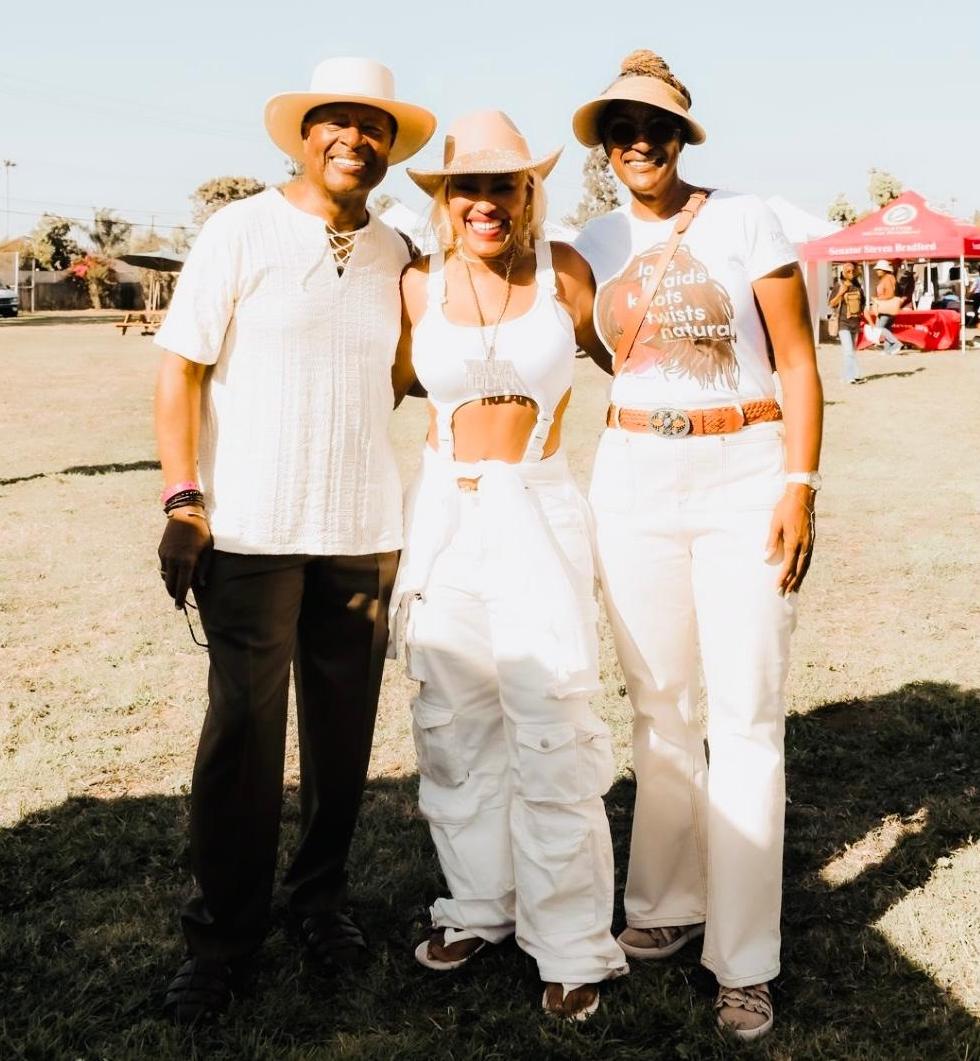Tanya Nolan Wows at Holly J. Mitchell's Juneteenth Celebration / Actor William Allen Young, emcee for Juneteenth event, Tanya Nolan and Los Angeles County Supervisor Holly J. Mitchell