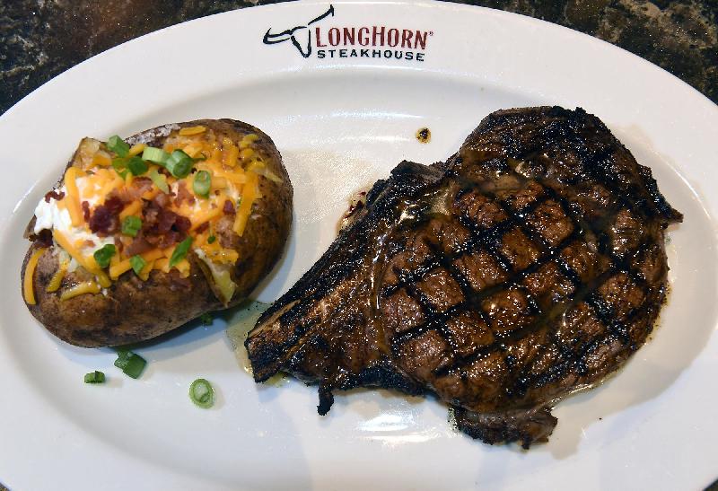 Longhorn Steakhouse meal (Lori Van Buren-Albany Times Union-Getty Images via CNN Newsource) 
