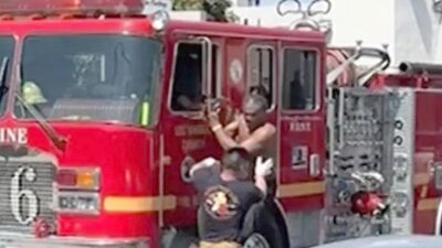 Man attacks Fire engine truck-crew - screenshot