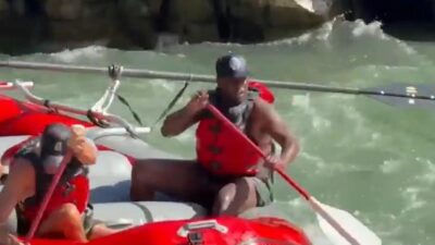Diddy goes white water rafting - screenshot