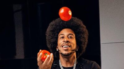 Ludacris with tomatoes (Knorr via CNN Newsource)