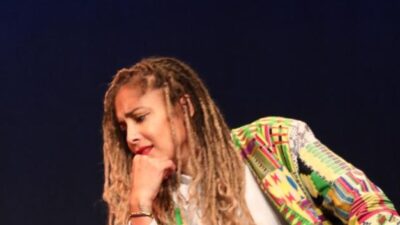 Amanda Seales performs (photo Dominique Maddox)