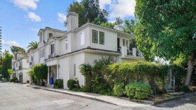 Kareem Abdul Jabbar's Marina Del Rey Home (Master Bedroom)