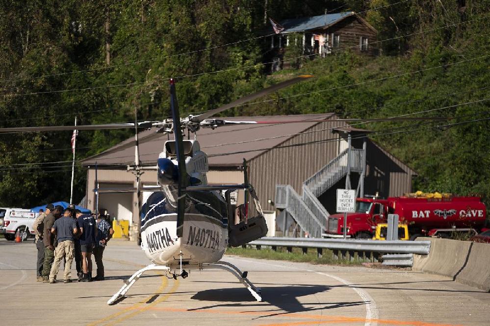 100 volunteer pilots are flying 400 daily relief missions in NC // Operation Helo (Sean Rayford-Getty Images via CNN Newsource)