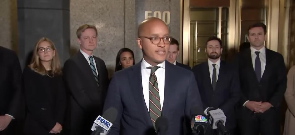 Trump appoints Jay Clayton to replace Damian Williams // Damian Williams - screenshot