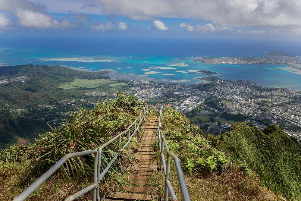 Hawaii Haiku Stairs (Majicphotos-iStockphoto-Getty Images via CNN Newsource) 