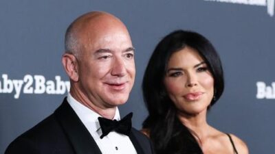 Jeff Bezos and Lauren S&aacute;nchez - Depositphotos