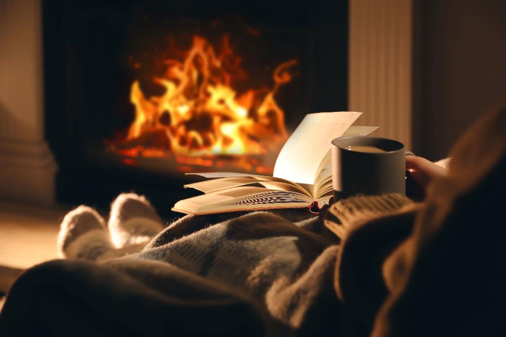 Family Holidays Are Special - Missing Them Can Be Unavoidable // Spending Christmas Alone (Liudmila Chernetska-iStockphoto-Getty Images via CNN Newsource)