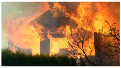 House burning on fire