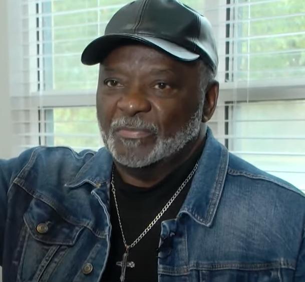Savannah man ordered a drill, got a photo&mdash;battles AliExpress // Sylvester Franklin - screenshot