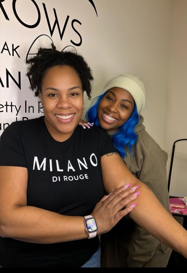 Hip Hop Star Bianca w JaQuitta Robinson (photo courtesy MoneyLynnPR)