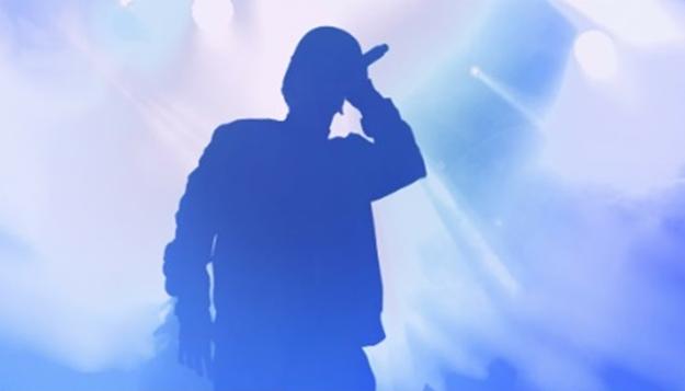 Kendrick Lamar performing