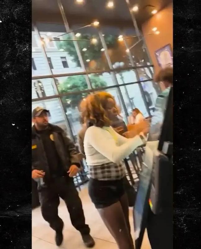 Taco Bell customer who got slapped - screenshot