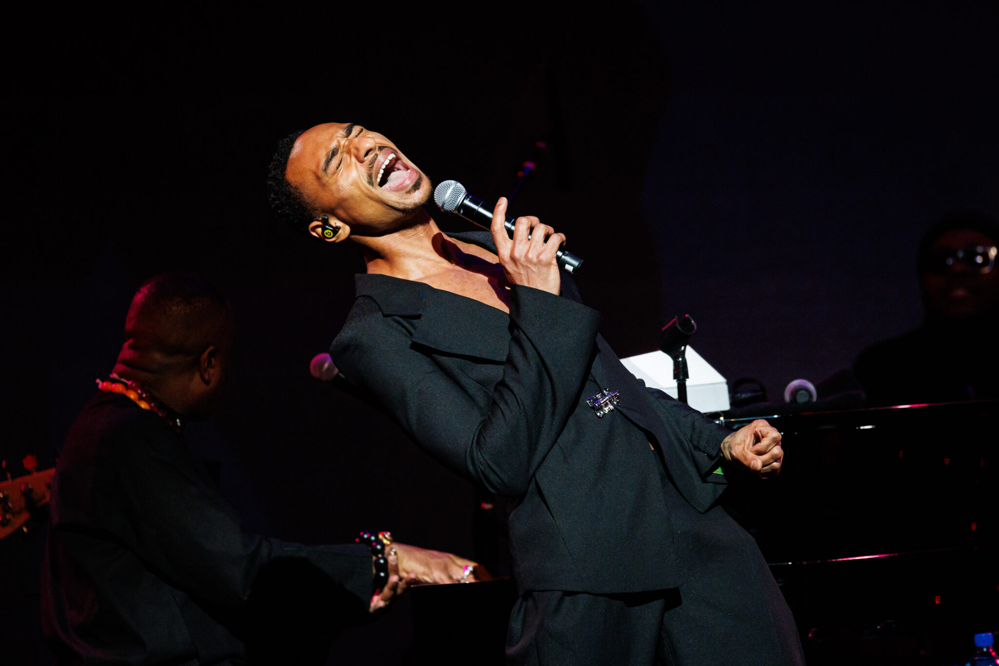 Faith Evans: 30 Years Celebrated at Town Hall